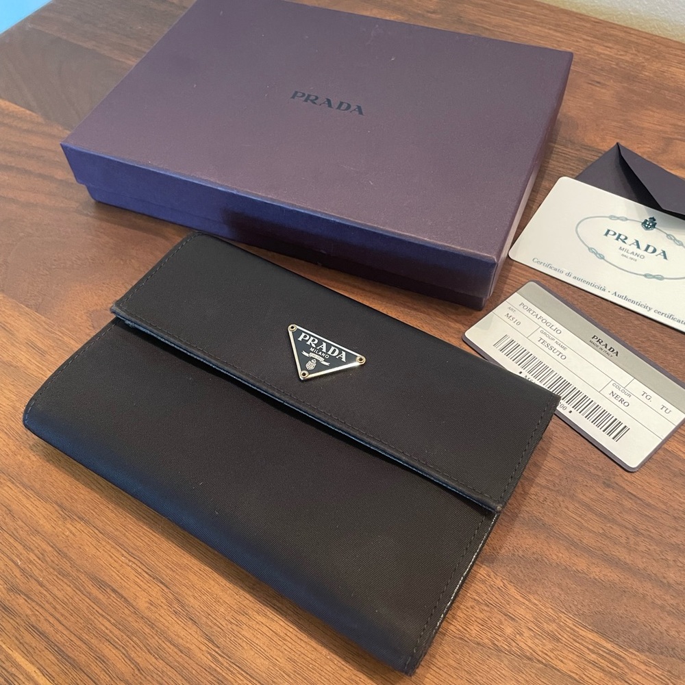 Authentic Prada Wallet - Portafoglio Tessuto M510 Black Tri-Fold - Original Box